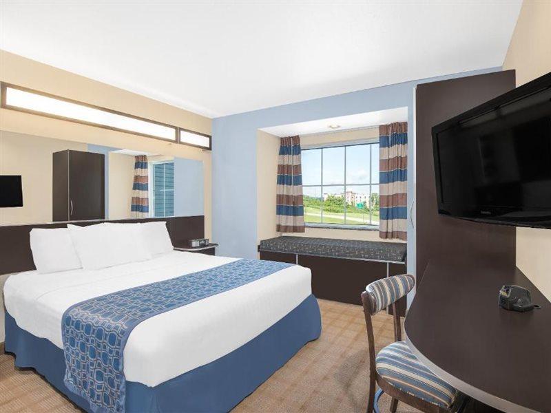 Microtel & By Wyndham Waynesburg