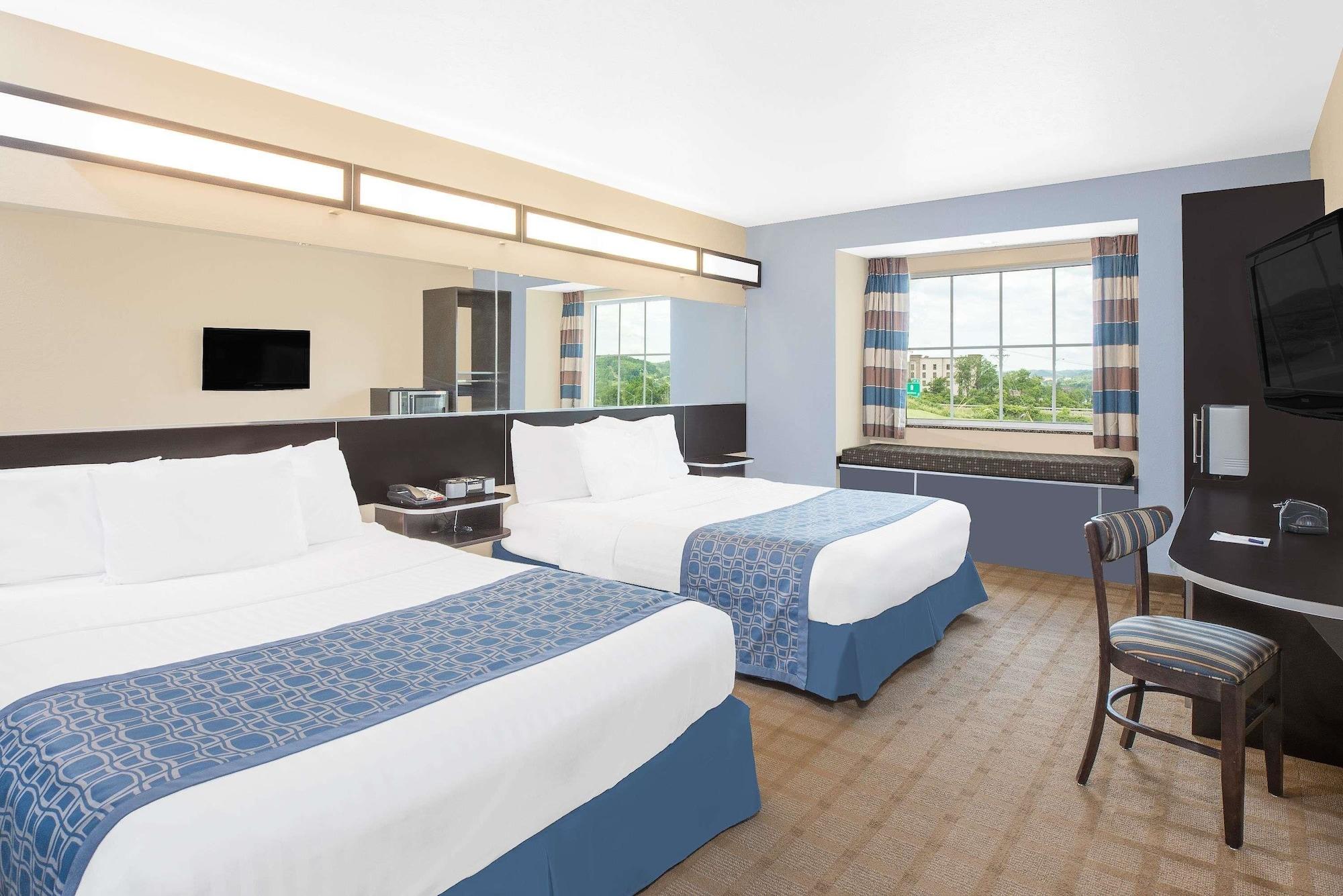 Microtel & By Wyndham 3*