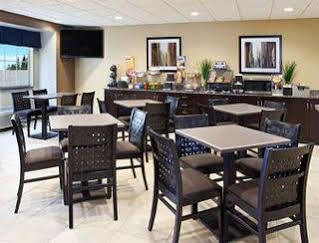 Microtel & By Wyndham Hotel Waynesburg