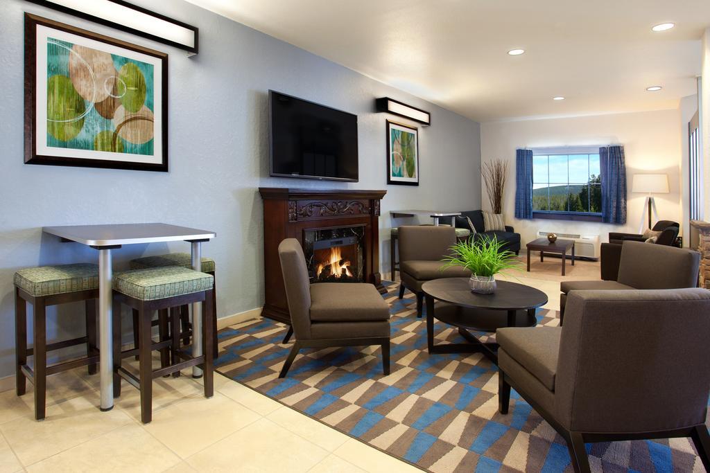 Microtel & By Wyndham 3*
