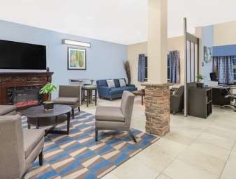 Hotel Microtel & By Wyndham 3*